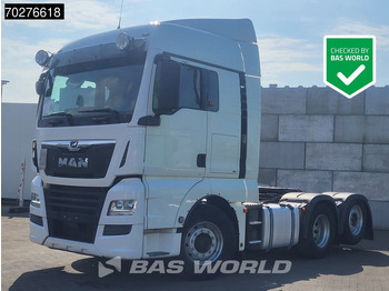 Vetopöytäauto MAN TGX 26.500