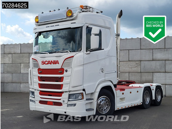 Vetopöytäauto SCANIA S 650