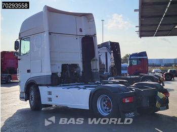 Vetopöytäauto DAF XF 480 4X2 Retarder ACC Standklima Hydraulik Euro 6: kuva Vetopöytäauto DAF XF 480 4X2 Retarder ACC Standklima Hydraulik Euro 6