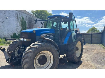 Traktori NEW HOLLAND TM
