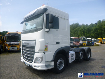 Vetopöytäauto DAF XF 530