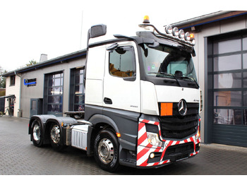Vetopöytäauto MERCEDES-BENZ Actros 2551