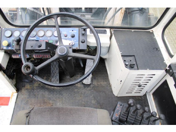 Dieseltrukki SveTruck 42120-52: kuva Dieseltrukki SveTruck 42120-52