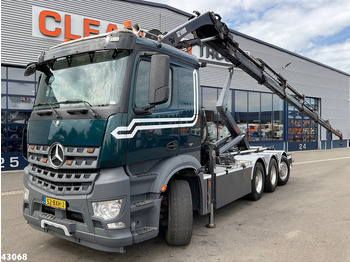 Koukkulava kuorma-auto MERCEDES-BENZ Arocs 3251