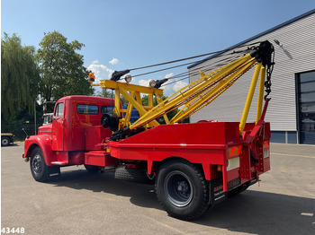 Hinausauto SCANIA