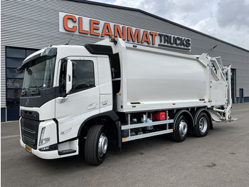 Roska-auto VOLVO FM 330