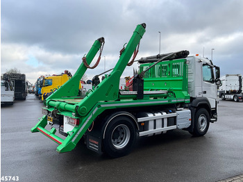 Nostovarsi-vaihtolavakuorma kuorma-auto Volvo FM 370 Euro 6 VDL 14 Ton portaalarmsysteem: kuva Nostovarsi-vaihtolavakuorma kuorma-auto Volvo FM 370 Euro 6 VDL 14 Ton portaalarmsysteem