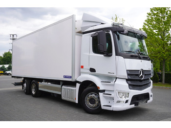 Refrigeraattori kuorma-auto MERCEDES-BENZ