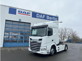 Vetopöytäauto DAF XF 480
