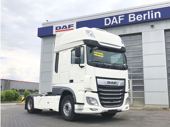 Vetopöytäauto DAF XF 480