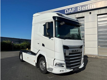 Vetopöytäauto DAF XG 480