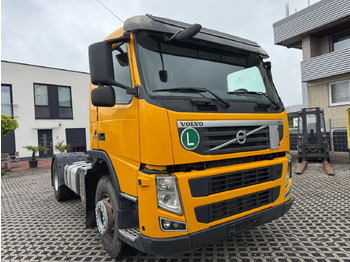 Vetopöytäauto VOLVO FM 450