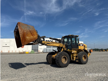 Pyöräkuormaaja CATERPILLAR 930H