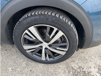 Maasturi/ Katumaasturi 2022 Peugeot 3008 BLUEHDI 130 SeS ALLURE SUV: kuva Maasturi/ Katumaasturi 2022 Peugeot 3008 BLUEHDI 130 SeS ALLURE SUV