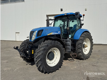 Traktori NEW HOLLAND T7050