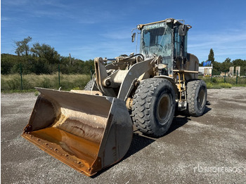 Pyöräkuormaaja CATERPILLAR 928