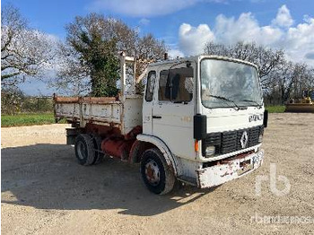 Kippiauto kuorma-auto RENAULT S130 4x2 Camion Benne: kuva Kippiauto kuorma-auto RENAULT S130 4x2 Camion Benne