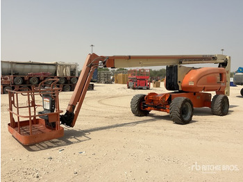 Puomilava JLG