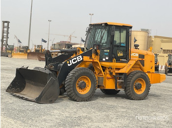 Pyöräkuormaaja JCB