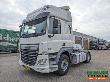 Vetopöytäauto DAF CF 460