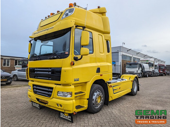 Vetopöytäauto DAF CF 85 360
