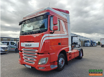 Vetopöytäauto DAF XF 440