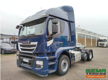 Vetopöytäauto IVECO Stralis HI-WAY