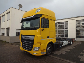 Konttialus/ Vaihtokuormatilat kuorma-auto DAF XF 480