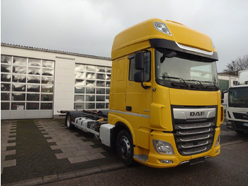 Konttialus/ Vaihtokuormatilat kuorma-auto DAF XF 480