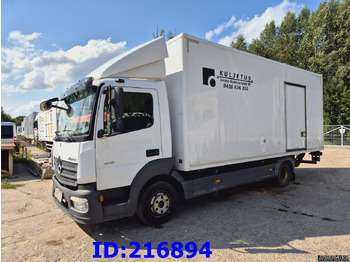 Isoterminen kuorma-auto MERCEDES-BENZ Atego 818