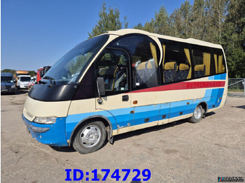 Turistibussi MERCEDES-BENZ Vario 815