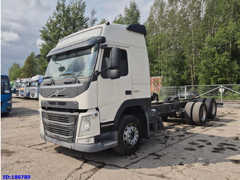 Kuorma-auto alusta VOLVO FM13 500