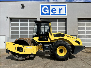 Tiivistyskone BOMAG