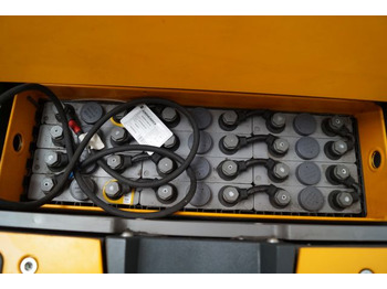 Pinoamistrukki Jungheinrich EJD118: kuva Pinoamistrukki Jungheinrich EJD118 Pinoamistrukki Jungheinrich EJD118: kuva Pinoamistrukki Jungheinrich EJD118