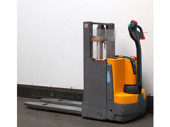 Pinoamistrukki Jungheinrich EJD118: kuva Pinoamistrukki Jungheinrich EJD118 Pinoamistrukki Jungheinrich EJD118: kuva Pinoamistrukki Jungheinrich EJD118