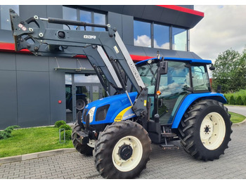 Traktori NEW HOLLAND T5000
