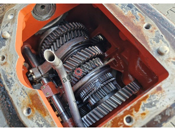 Vaihdelaatikko Skrzynia biegów Deutz DX 6.30: kuva Vaihdelaatikko Skrzynia biegów Deutz DX 6.30