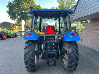Traktori New Holland TL 90: kuva Traktori New Holland TL 90