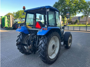 Traktori New Holland TL 90: kuva Traktori New Holland TL 90