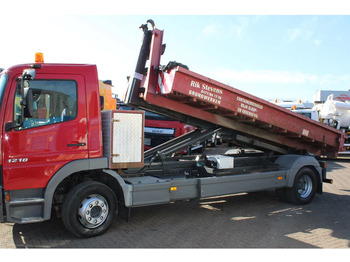 Koukkulava kuorma-auto Mercedes-Benz Atego reserved!! 1218 + HYVALIFT + CONTAINER + MANUAL: kuva Koukkulava kuorma-auto Mercedes-Benz Atego reserved!! 1218 + HYVALIFT + CONTAINER + MANUAL