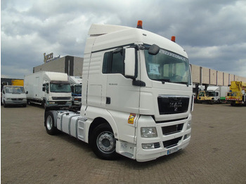 Vetopöytäauto MAN TGX 18.440 + EURO 5 + 3X IN STOCK: kuva Vetopöytäauto MAN TGX 18.440 + EURO 5 + 3X IN STOCK