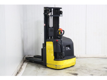 Pinoamistrukki Komatsu CNI 14: kuva Pinoamistrukki Komatsu CNI 14 Pinoamistrukki Komatsu CNI 14: kuva Pinoamistrukki Komatsu CNI 14