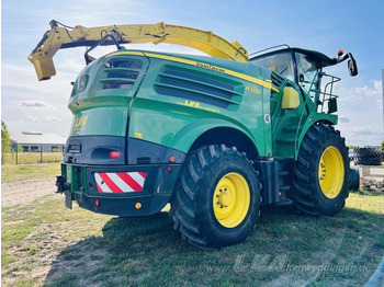 Traktori John Deere 8300: kuva Traktori John Deere 8300