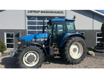 Traktori NEW HOLLAND 8360