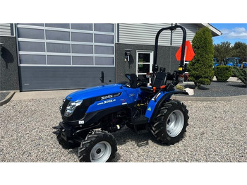 Kunnan traktori Solis S26 6+2 Gearmaskine med Servostyring og brede trak: kuva Kunnan traktori Solis S26 6+2 Gearmaskine med Servostyring og brede trak