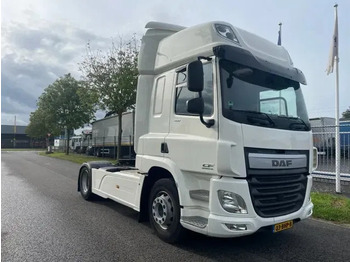Vetopöytäauto DAF CF 400 FT CF 400 Spacecab tractor head: kuva Vetopöytäauto DAF CF 400 FT CF 400 Spacecab tractor head