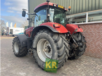 Traktori CASE IH CVX