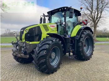 Traktori CLAAS Axion 830