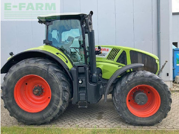 Traktori CLAAS Axion 930