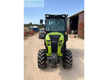 Traktori CLAAS nexos 230 m ls+: kuva Traktori CLAAS nexos 230 m ls+